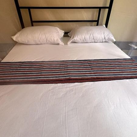 Appartamento Renovated Gem On The Island Saint-Louis Esterno foto